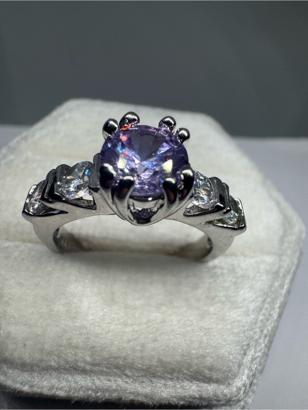 14K 585 White Gold Amethyst Ring Size 8 | 4.74g - Picture 1 of 14